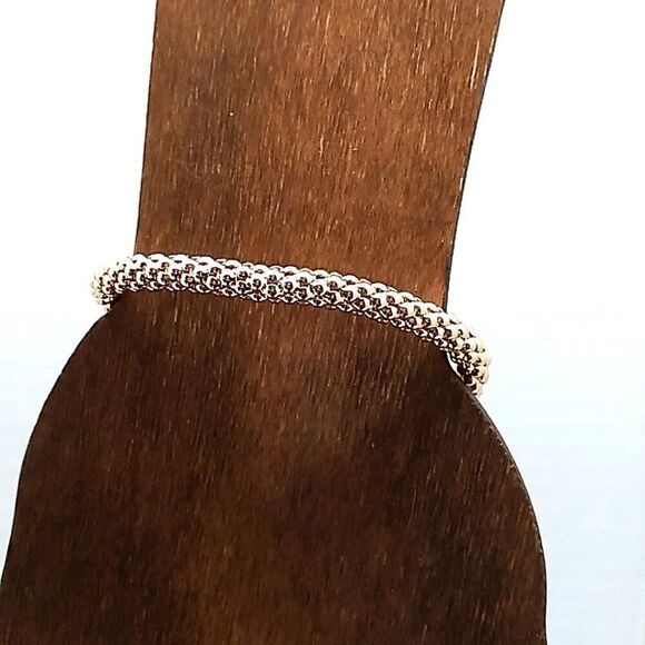 Gold-tone Beaded Stretch Bracelet Fits Wrist 6.5-7.25" - Picture 10 of 11